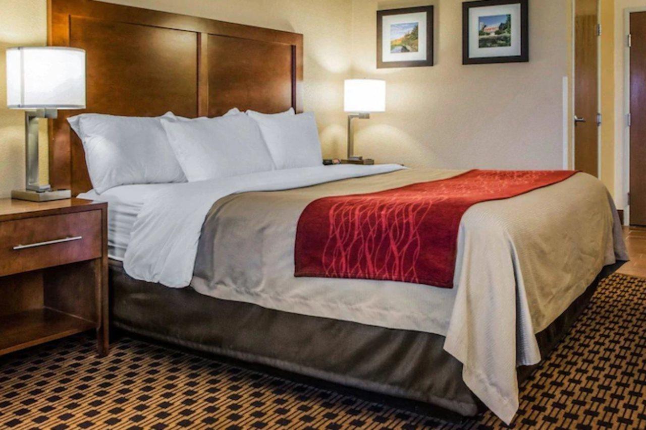 Comfort Inn Joliet West I-80 Экстерьер фото