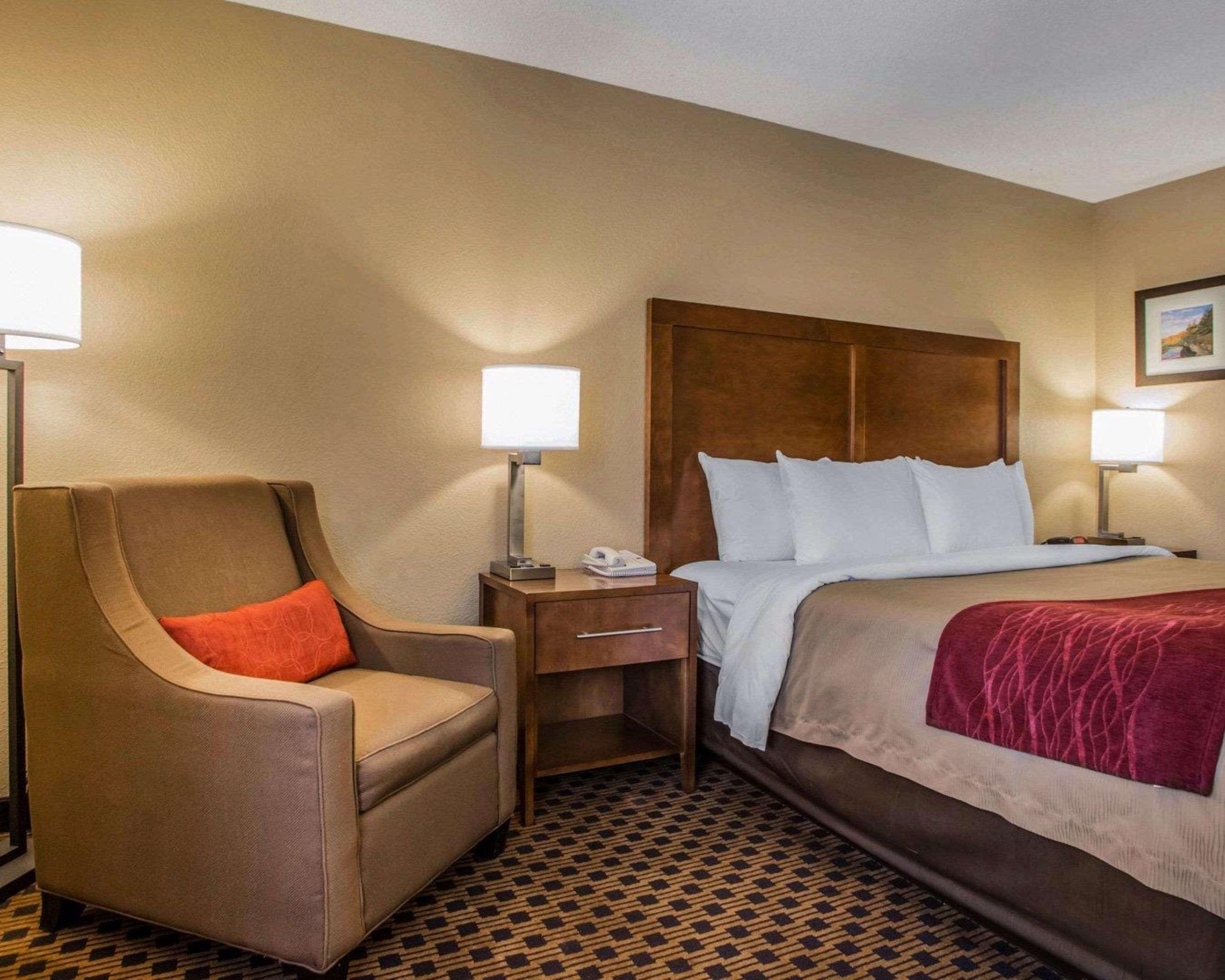 Comfort Inn Joliet West I-80 Экстерьер фото