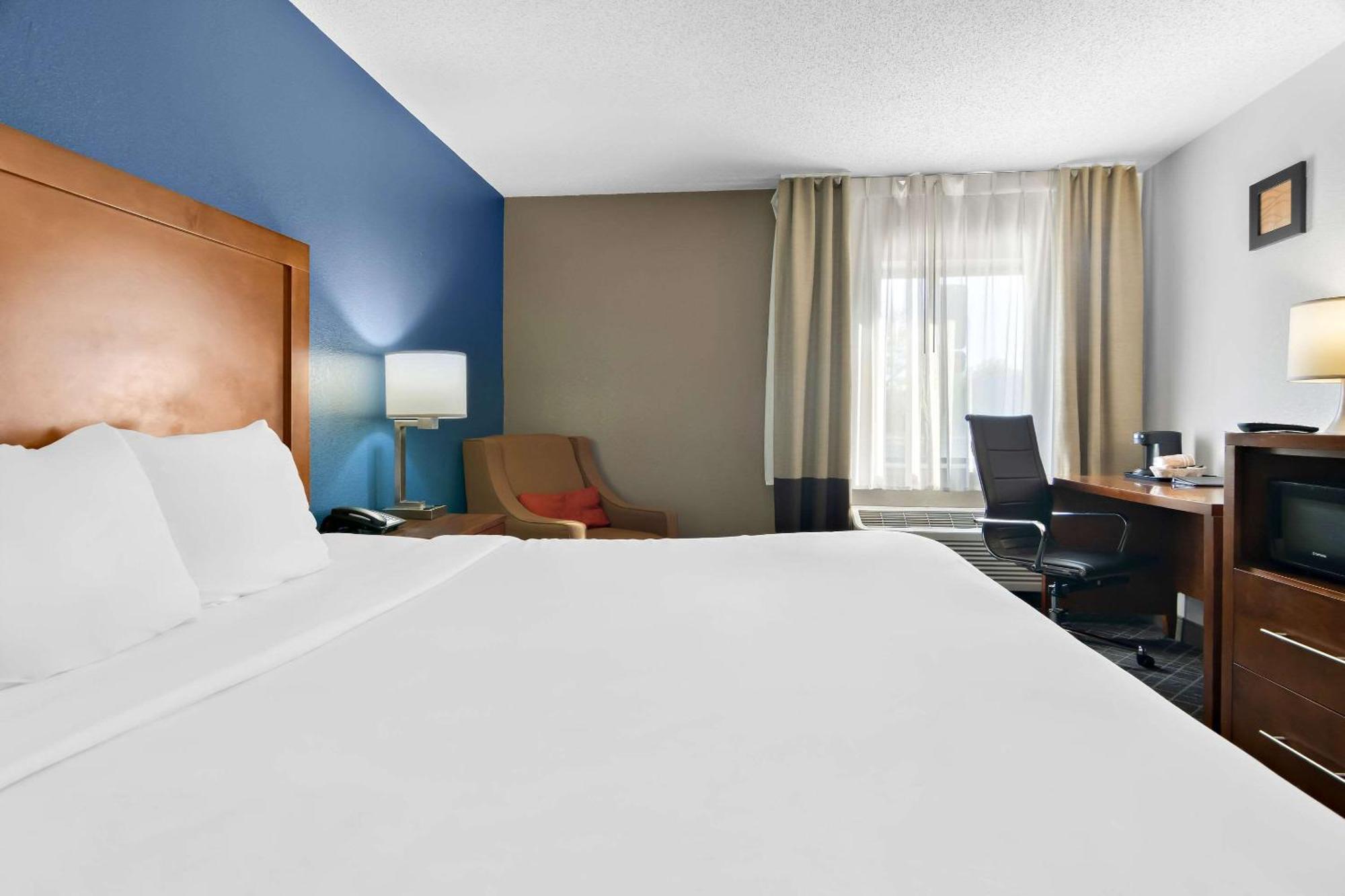 Comfort Inn Joliet West I-80 Экстерьер фото