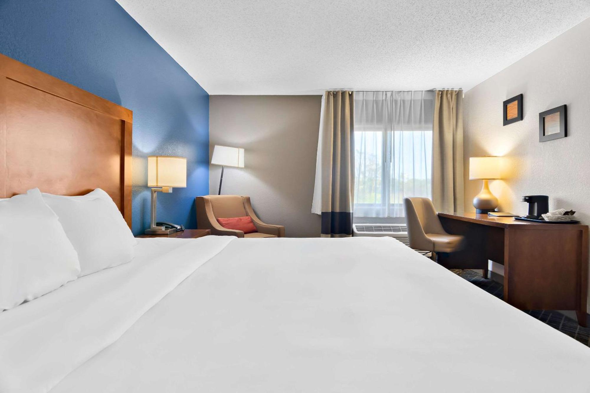 Comfort Inn Joliet West I-80 Экстерьер фото